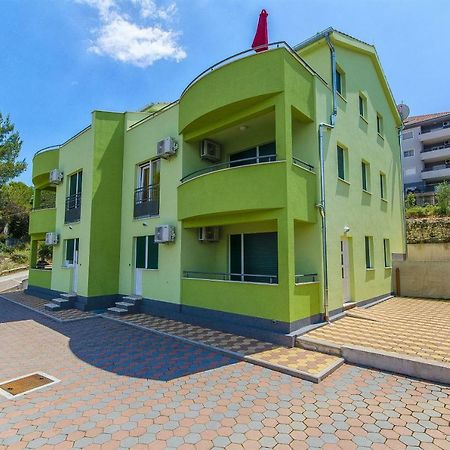 Apartments Pava Donji Okrug  Екстер'єр фото